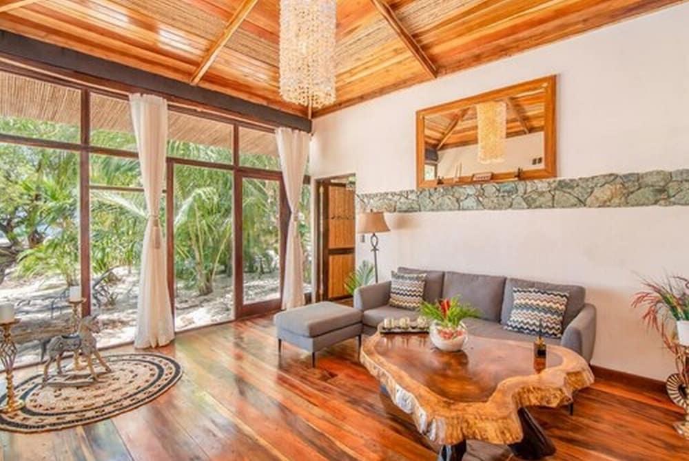 Ocho Artisan Bungalows (Adults Only) Tamarindo Ngoại thất bức ảnh