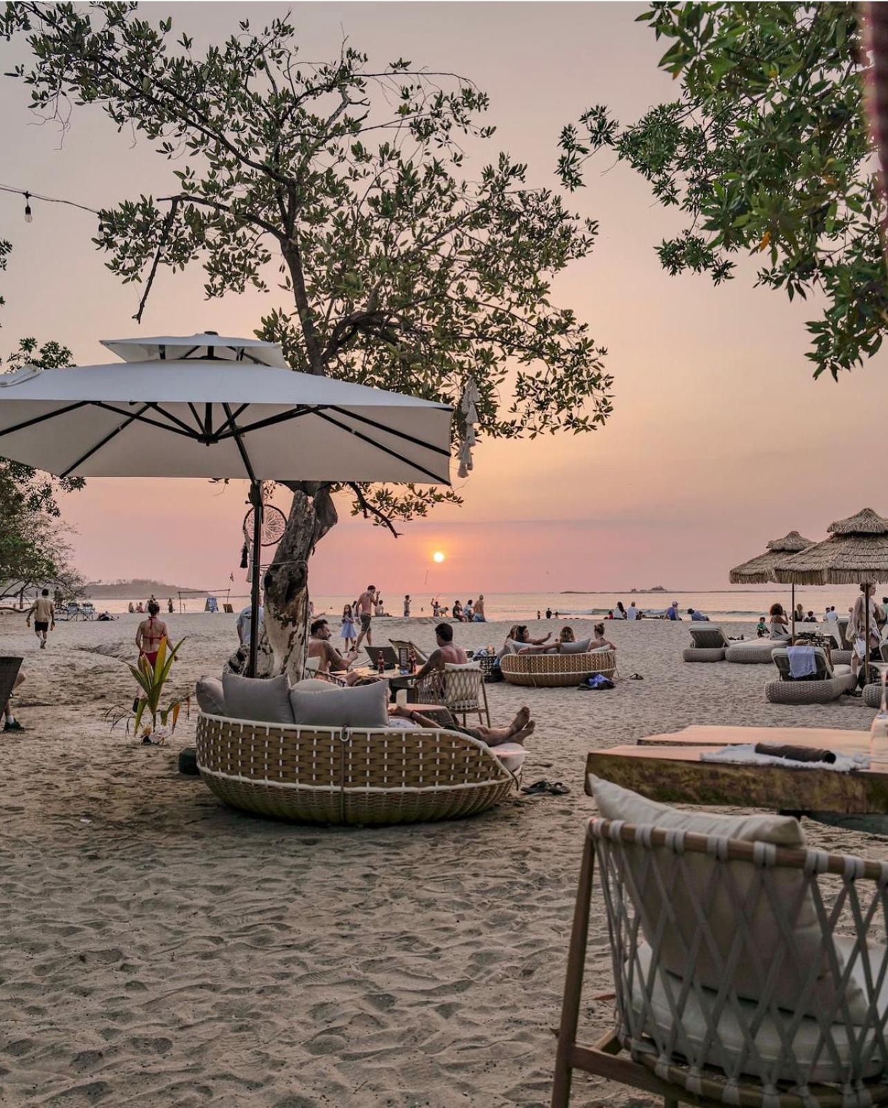 Ocho Artisan Bungalows (Adults Only) Tamarindo Ngoại thất bức ảnh