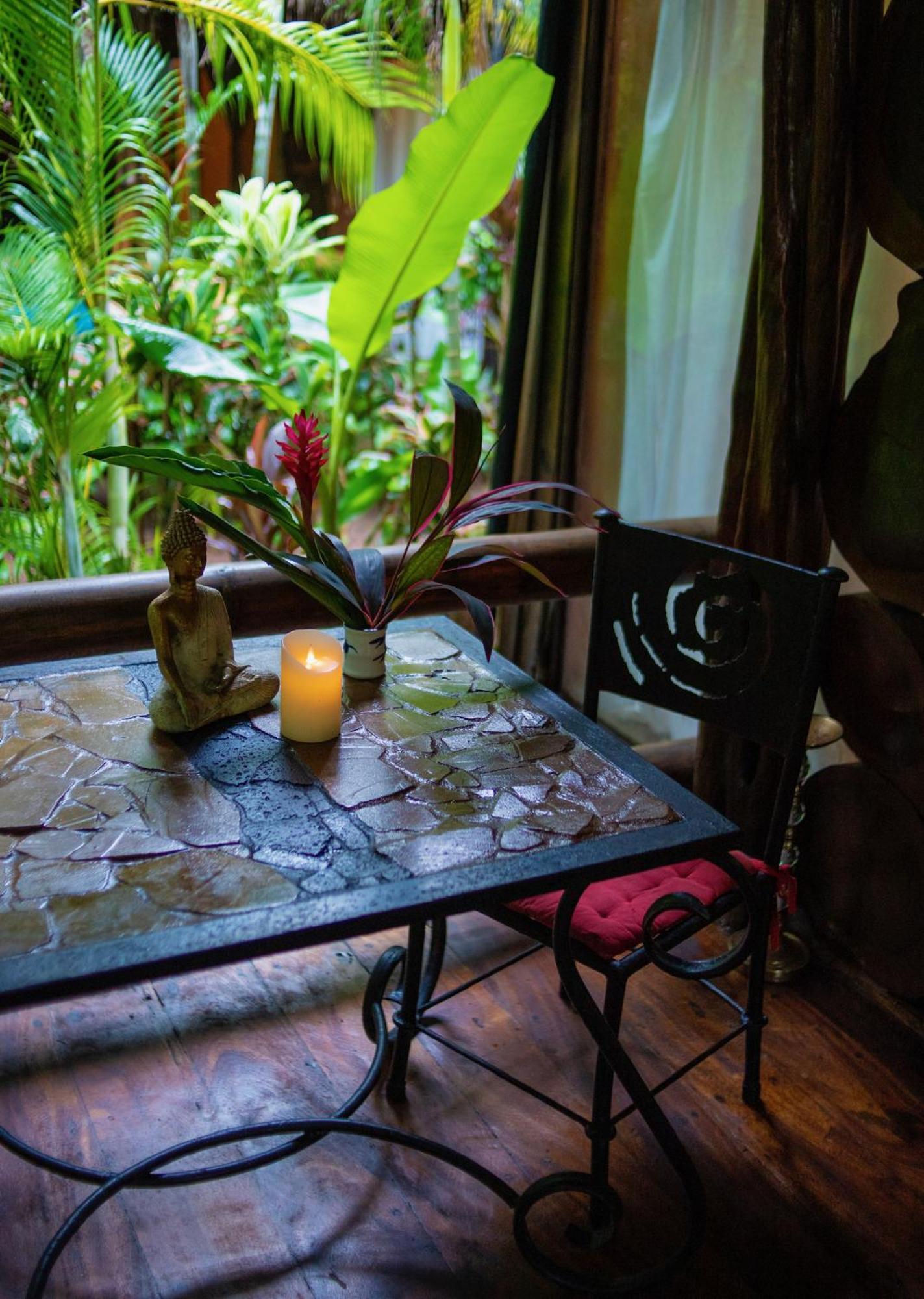 Ocho Artisan Bungalows (Adults Only) Tamarindo Ngoại thất bức ảnh